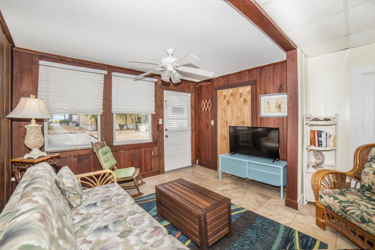 אינדיאן שורס Sun N Fun Beachfront Vacation Rentals מראה חיצוני תמונה